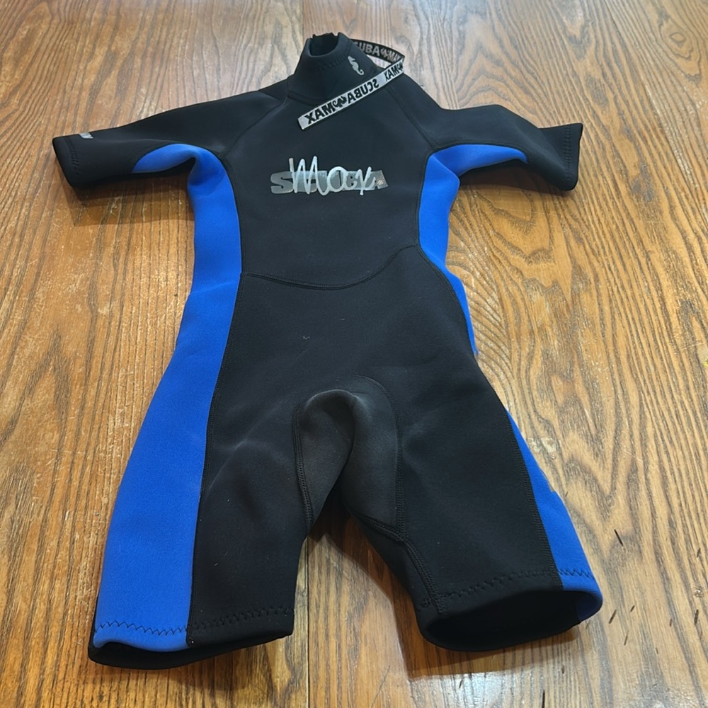 Scuba Max Shortie Wetsuit. Size 6
